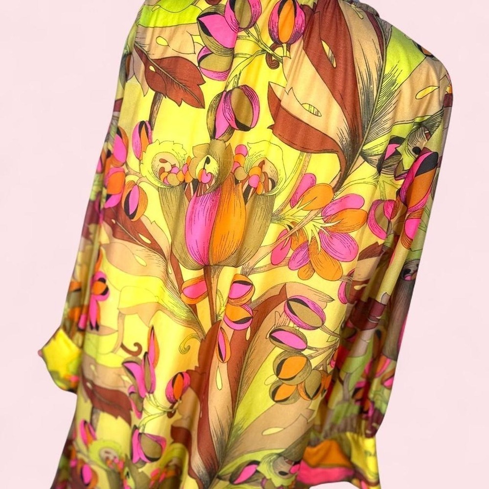 Vintage 60s Psychedelic House Coat, By Vanity Fair Easton, Chiffon, Mod Floral - Picture 7 of 8